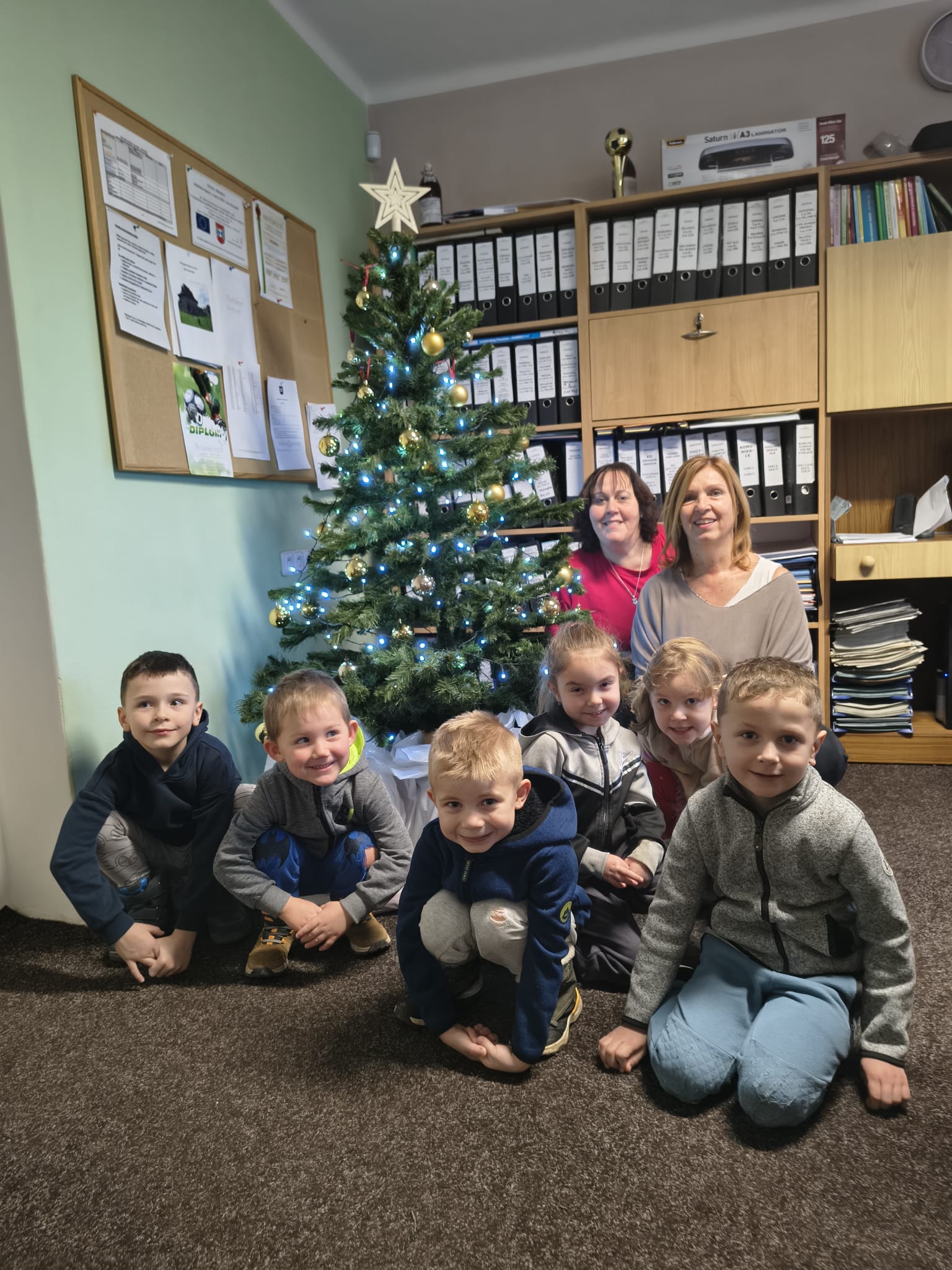 e54ee25e-faa6-4d1b-9f52-abd26930218a