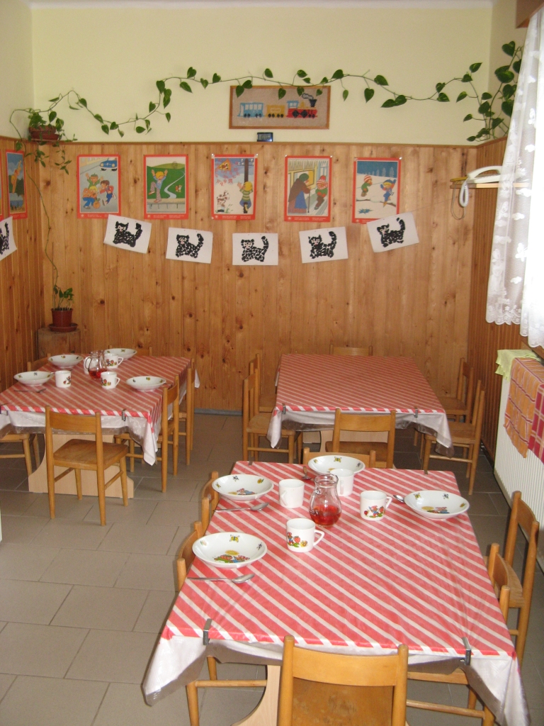 jidelna.jpg